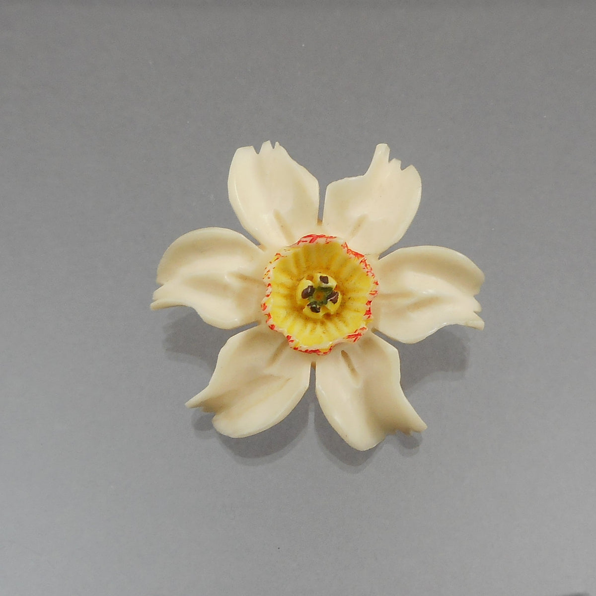 Antique Vintage Carved Celluloid Brooch Daffodil Flower Pin Faux Ivory –  Lori Bilodeau Antiques