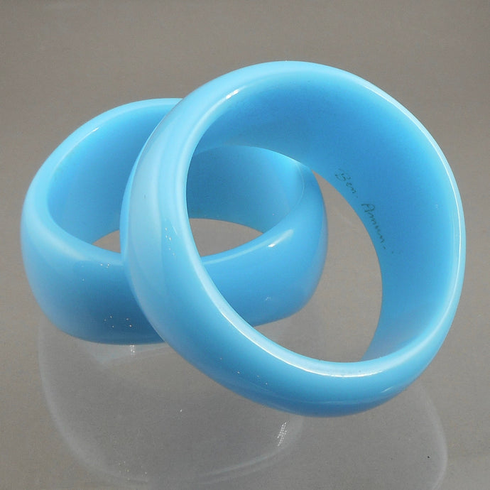 Pair of Vintage 1980s Signed Ben Amun Wave Design Bracelets - Blue Opaque Lucite Resin Plastic - Large Chunky Bangles