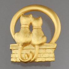 Load image into Gallery viewer, Vintage 1980s Jonette Jewelry Cat Couple Moon Brooch - Gold Tone, Signed JJ Designer Pin