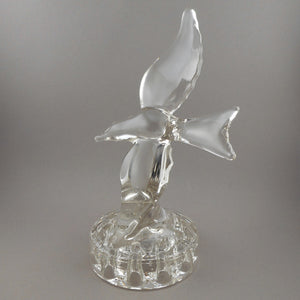 Vintage circa 1940 Cambridge Art Glass Seagull Bird Flower Frog Flying Bird Centerpiece