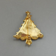 Load image into Gallery viewer, Excellent Vintage Christmas Tree Brooch Lapel Pin - Gold Tone, Green Enamel, Red Ornaments, Rhinestone Star