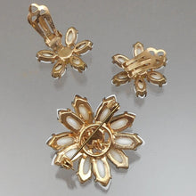Load image into Gallery viewer, Vintage 1950s Glass Daisy Jewelry Set - Flower Design, Clip On Earrings and Brooch Pin - Yellow, White, Gold Tone - Mid Century Estate Costume Jewelry Collection