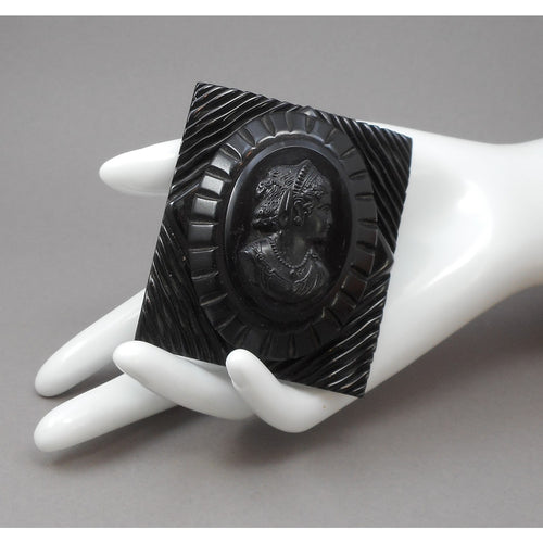 Large Vintage 1930s / 1940s Carved Black Bakelite Cameo Brooch - Victorian Revival Mourning Jewelry