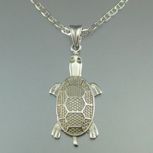 Vintage Southwestern Style Sterling Silver Necklace Turtle Pendant with an 18