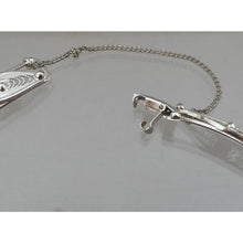 Load image into Gallery viewer, Vintage Sterling Silver Filigree Link Bracelet with Emerald Cut Blue Topaz Stones