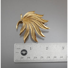 Load image into Gallery viewer, Excellent Large Vintage Crown Trifari Leaf Brooch - Brushed Gold Tone - Signed Designer Pin - Estate Collection Jewelry