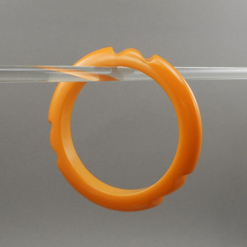 Vintage Authentic Carved Bakelite Bangle Bracelet - Butterscotch Yellow Gold Opaque Plastic - Simichrome Tested