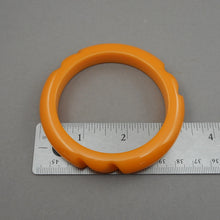 Load image into Gallery viewer, Vintage Authentic Carved Bakelite Bangle Bracelet - Butterscotch Yellow Gold Opaque Plastic - Simichrome Tested