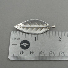 Load image into Gallery viewer, Vintage Handmade circa 1950 Stuart Nye Sterling Silver Brooch - Retro / Mid Century Modern Era Leaf Design Pin - Signed Fine Estate Jewelry