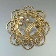 Load image into Gallery viewer, Excellent Vintage 1950s 12K Gold Filled Filigree Brooch Pin with Genuine Pearls - Mid Century Modern Era - Flowers, Leaf, Wreath and Hearts