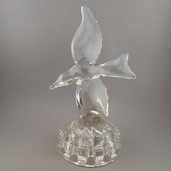 Vintage circa 1940 Cambridge Art Glass Seagull Bird Flower Frog Flying Bird Centerpiece
