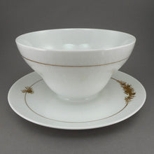 Load image into Gallery viewer, Excellent Vintage Rosenthal Romance Medley Gravy Boat Bowl Attached Underplate