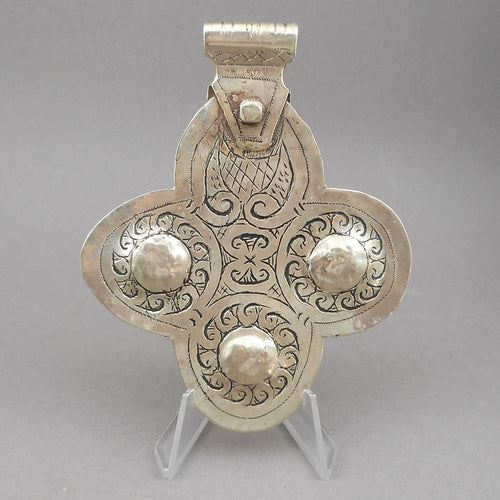 Antique or Vintage Foulet Khamsa Amulet Pendant - Handmade Moroccan * Berber Northern African - Trefoil Design Repousse Silver with Engraved Niello Detail