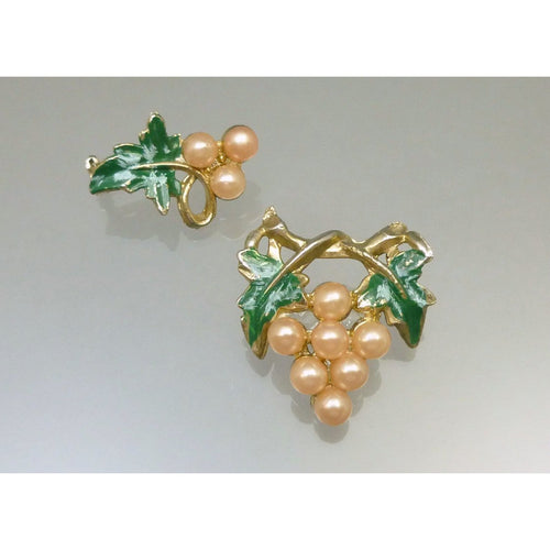 Pair of Vintage circa 1950s / 1960s Scatter Pins Faux Pink Pearl Enamel Brooch Grape Vine Design