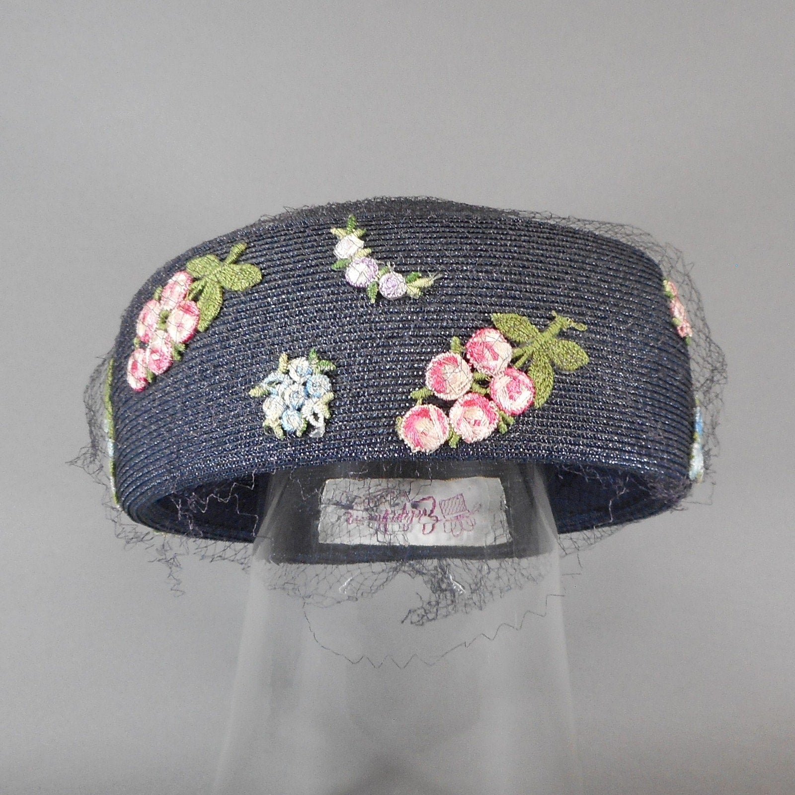 Evelyn Varon Exclusive Hat Heritage by RIVKAH 1960 main image 3