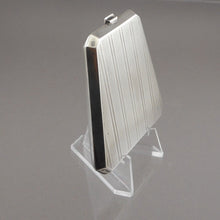 Load image into Gallery viewer, scrap - 122.33 - 11.5.25 - Excellent Antique / Vintage c 1920 Art Deco Sterling Silver Purse - Coin Change Compact Case - Signed J E Blake Hallmark