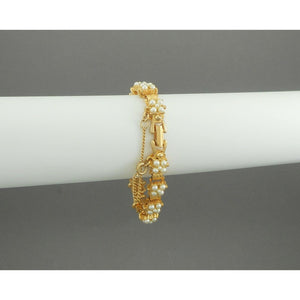 Vintage Victorian Style Gold Tone and Faux Pearl Patterned Link Bracelet