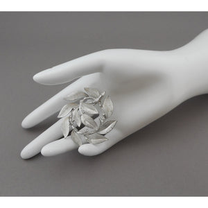 Vintage 1960s Lisner Wreath of Leaves Brooch - Matte Silver Tone - Signed Designer Pin - Estate Collection Jewelry