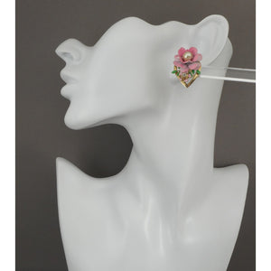 Vintage 1950s Jewelry Set - Flower and Heart Design Screw Back Earrings and Brooch Pin - Pink and White Enamel, Gold Tone, Faux Pearls - Mid Century Estate Collection