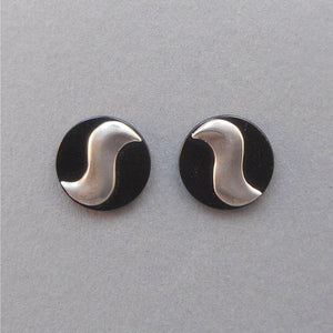 Vintage Modern Post Pierced Earrings - Black Glass Disc with Silver Tone Metal - Button Style 1980s