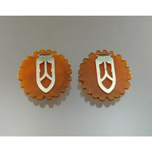 Load image into Gallery viewer, Pair of Vintage 1930s Bakelite Dress Clips - Marbled Apple Juice Carved Plastic - Flower Design - Simichrome Tested