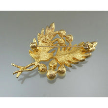 Load image into Gallery viewer, Vintage Dubarry Fifth Ave Brooch Faux Pearl Berry Gold Tone Leaf Signed DFA Pin