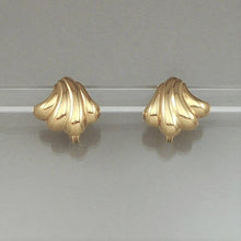 Load image into Gallery viewer, Vintage Monet Clip On Earrings Gold Tone Shell Wave Signed Designer Jewelry
