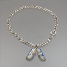 Load image into Gallery viewer, Excellent Vintage Dutch Delft Style Shoe Charms - 835 Silver on Sterling Chain Bracelet - Blue and White - Holland Souvenir