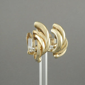 Vintage 1950s Feather Design Clip On Statement Earrings, Signed Bergere, Gold Tone