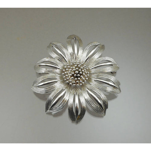Large Vintage Monet Daisy Brooch - circa 1960 Matte Silver Tone Flower Pin - Signed Designer Estate Collection Jewelry
