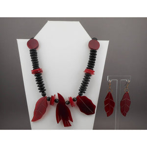 Vintage Resin Bird and Leaf Jewelry Set - Dangle Earrings and Necklace - Red and Black Beads - Southwestern Style - Estate Collection Jewelry